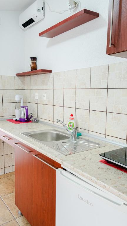 Apartment 1 gallery image 5